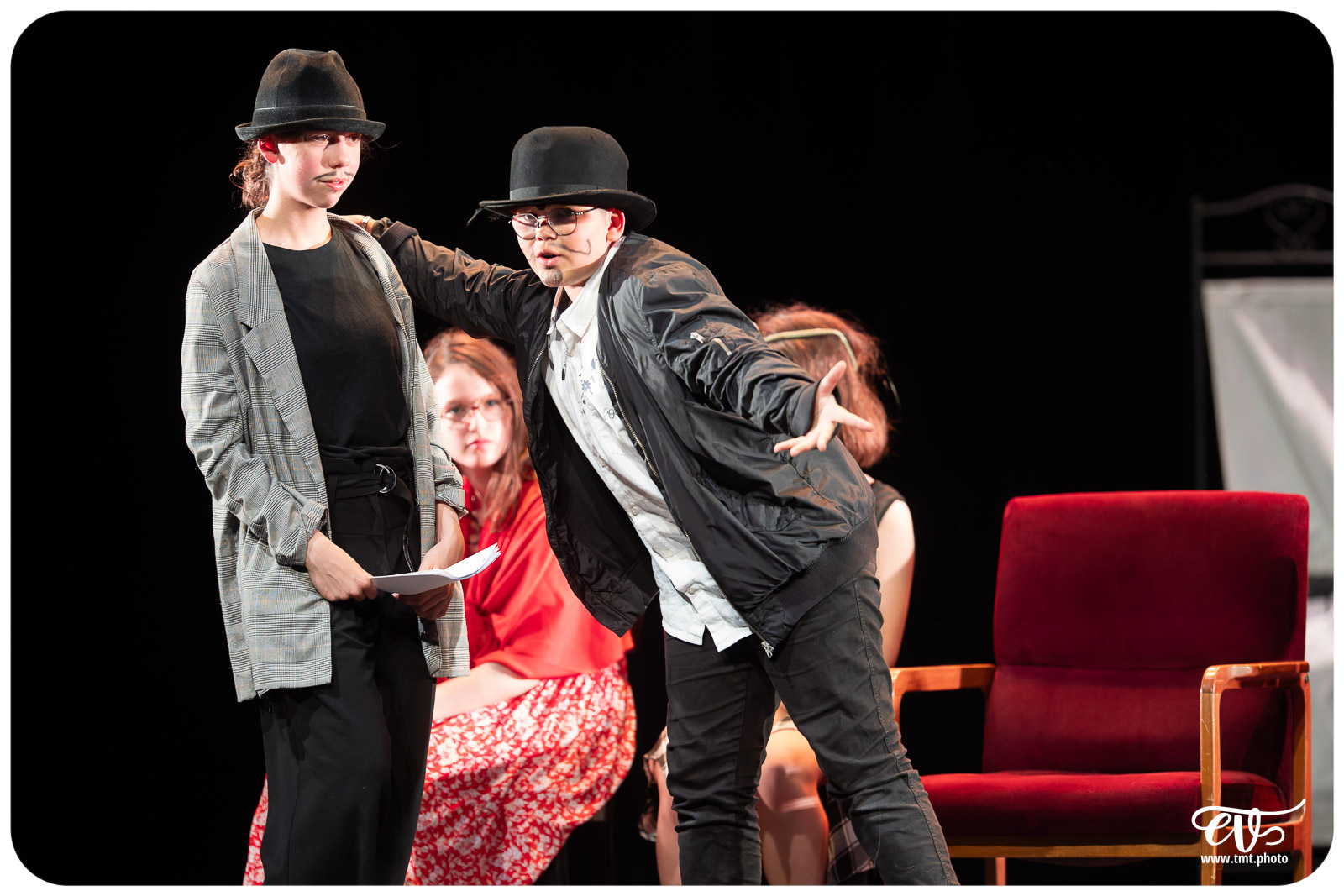 LES FEMMES SAVANTES (ATELIER THÉÂTRE DU COLLÈGE FOCH)